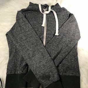 Cali Love Heritage Jacket! 🐻💘